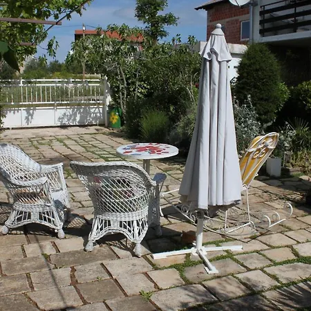 With Parking Space - 927 Apartmán *