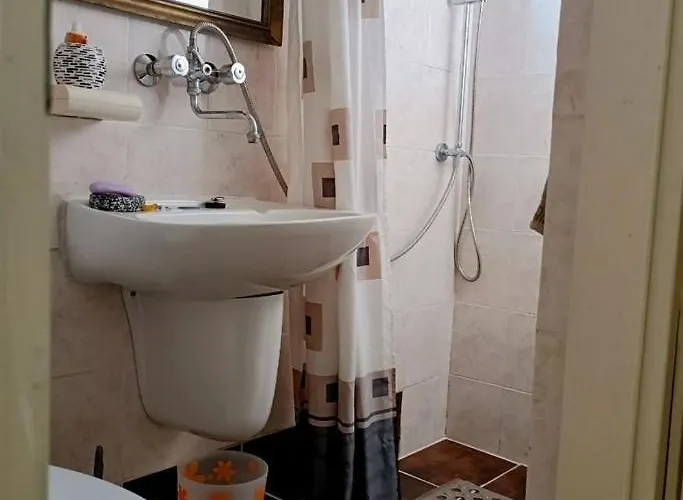 With Parking Space - 927 *