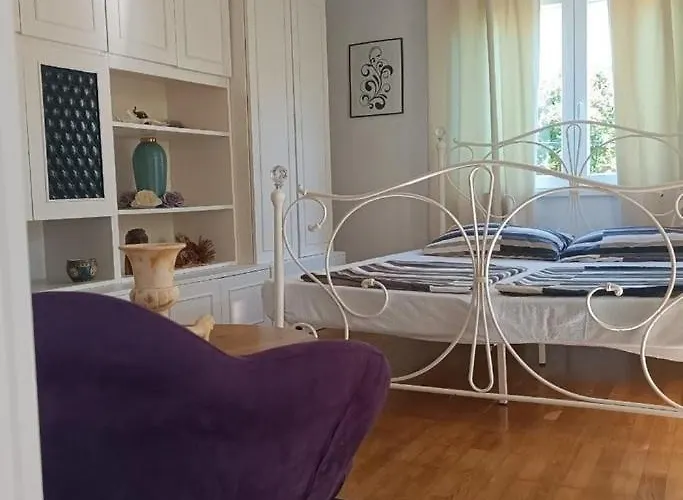 With Parking Space - 927 דירה